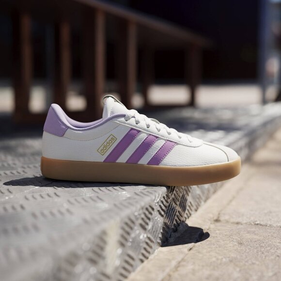 Adidas Women's VL Court 3.0 Cream and Lavender Sneakers NIB - Picture 1 of 6